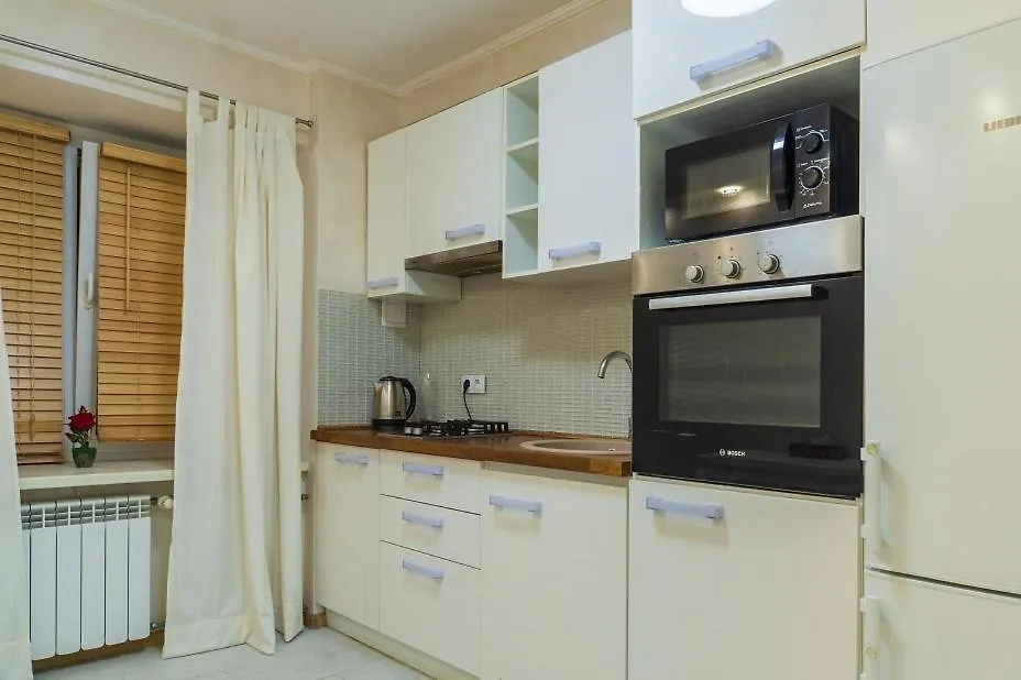 Appartamento 1К Саксаганского 87 Kiev